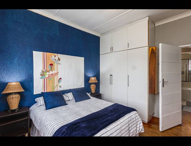 5 BEDROOM HOUSE FOR SALE IN OAKDALE